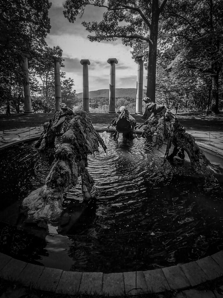 Lynda Benglis: North South East West
