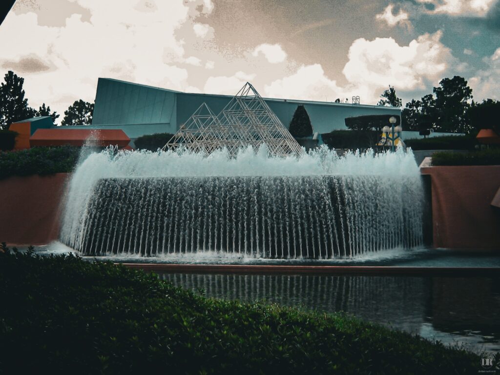 Reversed Waterfall