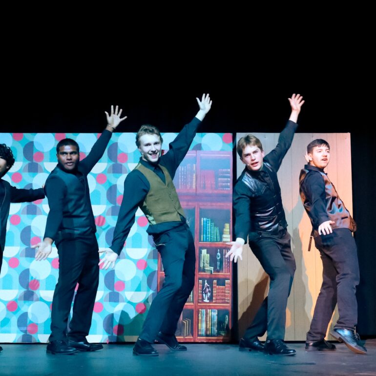 Nine To Five -Schalmont's Production